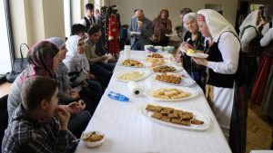 Sirų ir uzbekų patiekalų degustacija