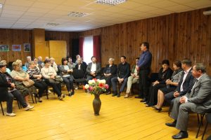Į susitikimą su Liberalų sąjūdžio frakcija savivaldybės taryboje kazokiškiečių susirinko daugiau nei politikų