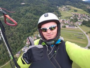 Arminas Petrauskas po skrydžio Slovakijos kalnuose