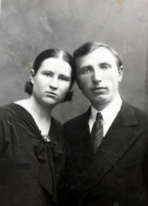 Alfonsas ir Marijona Radžiūnai, vos sukūrę šeimą