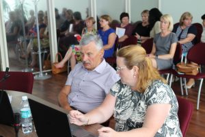 Tarybos nariai konservatorius Viktoras Valiušis ir socialdemokratė Viktorija Juknevičienė turi bendrų neaiškumų