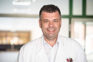 Gydytojas Robertas Badaras pataria vadovautis taisykle – kas per daug, tas visada nesveika. Nuotrauka iš asmeninio archyvo