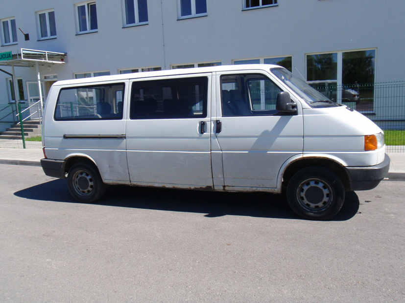 Rastas vogtas automobilis, sulaikytas įtariamasis