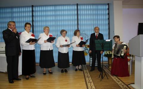 Jau dešimt metų prie bendro laužo