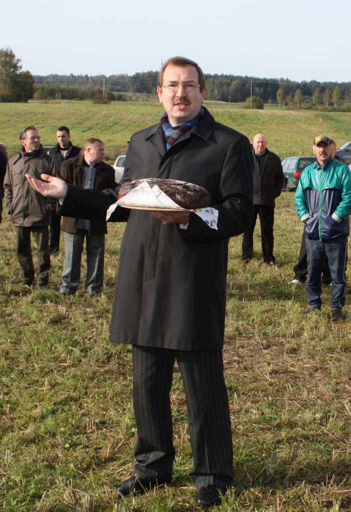 Kartus politikų gyvenimas