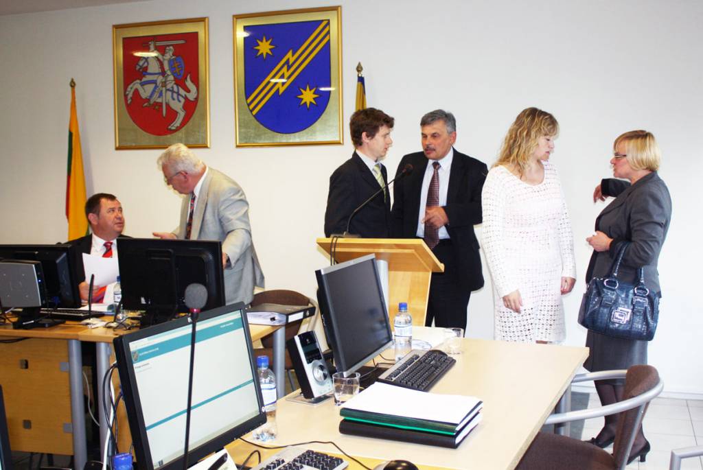Nesiklauso, bet klausia