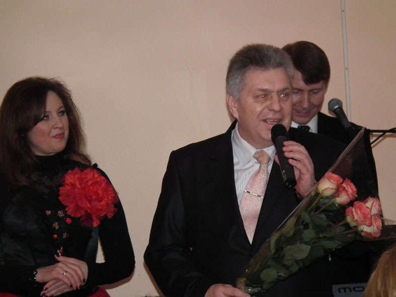 Skambėjo dainos Žebertonyse