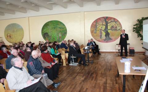 Gudruolių sąskaitas apmoka kaimynai