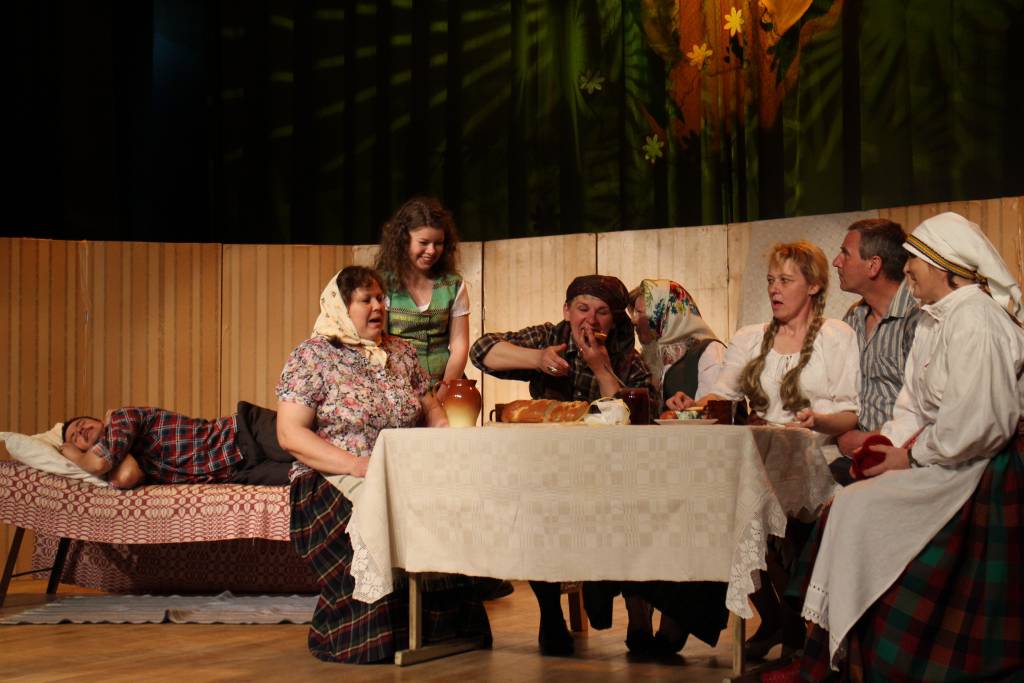 Vėjo įpūstas teatro festivalis Elektrėnuose