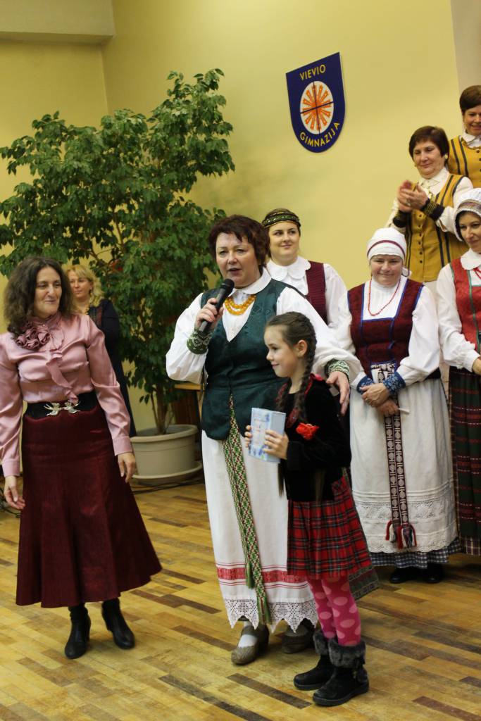 Vievyje vėl sukosi malūnai