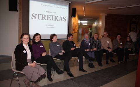 Pedagogų streikas: pinigai ir pilietiškumas