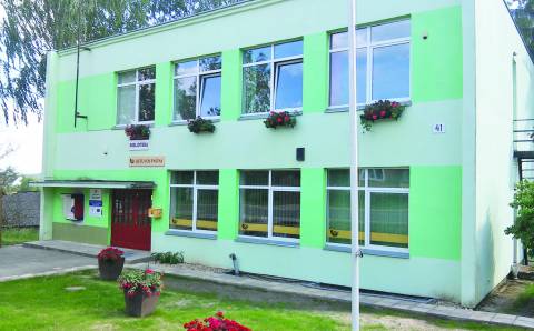 Semeliškių bibliotekos istorija