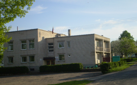 Gilučių bibliotekos istorija