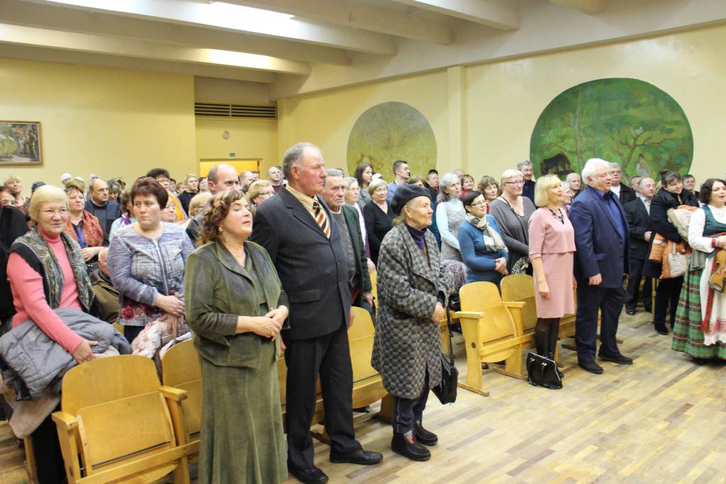 Snaudžia malūnas, bet ne kapelos