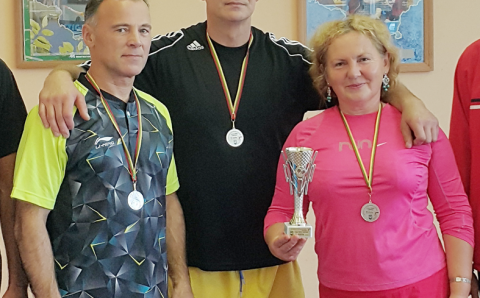 Elektrėnų seniūnijos sportininkų delegacija Jonavoje