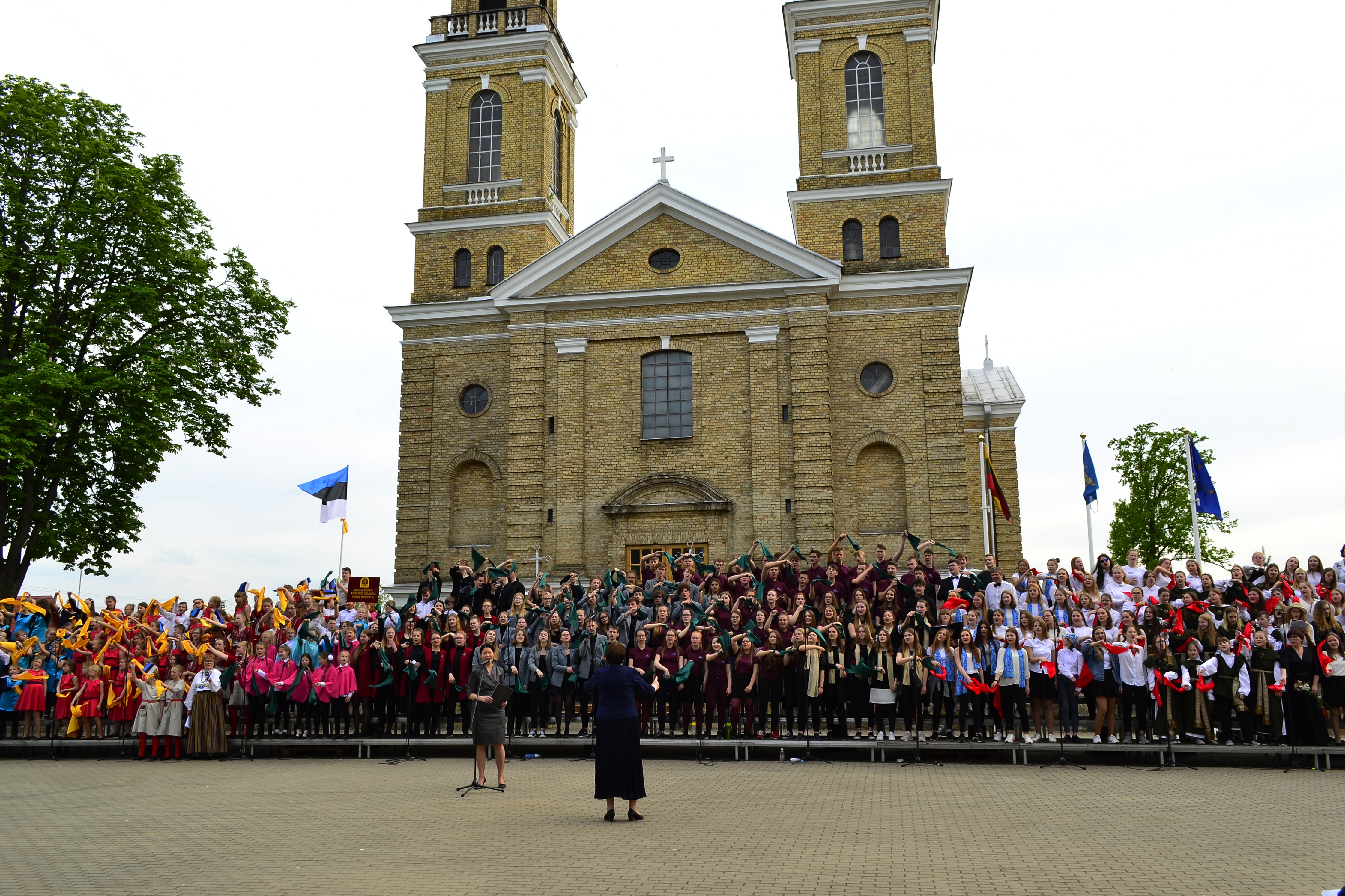 Chorų festivalis-konkursas „Mūsų dainose“:  Vievyje skambėjo vaikų chorų balsai