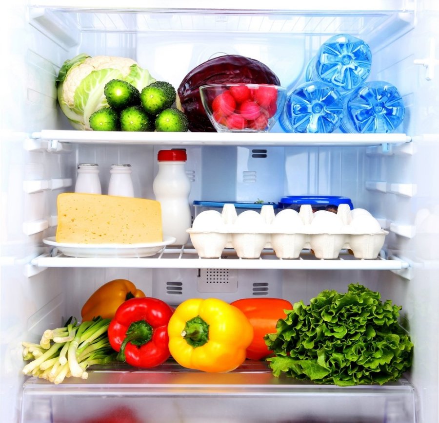 Ar žinojote: šaldytuve ne vieta ne tik pomidorams, bet ir agurkams!