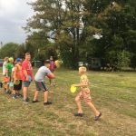 Mykolas Krasnickas sudomino Varėnos jaunimą diskgolfu