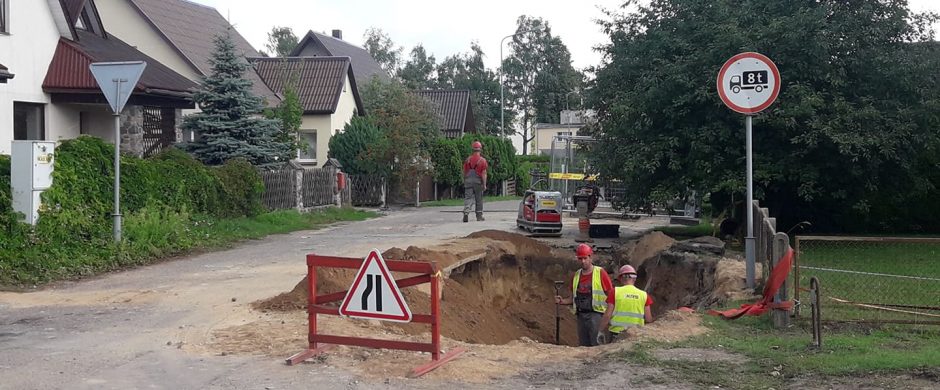 Elektrėniškiai atsikrato tupyklų