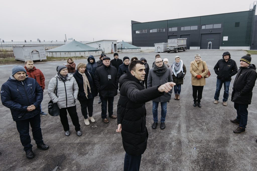 Ąžuolinės biodujų jėgainėje – svečiai iš Lenkijos