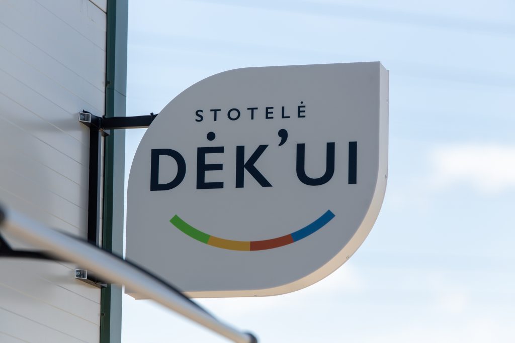 Dalijimosi daiktais stotelė DĖK’UI – viena sėkmingiausių 2019 metų naujovių Vilniaus regione