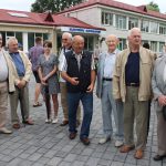 Energetikai veteranai Valstybės dieną – Liepos 6-ąją – susitiko Vėliavos pagerbimo šventėje miesto aikštėje, pavadintoje Lietuvos valstybės atkūrimo šimtmečio aikšte