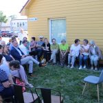 Į susitikimą gausiai susirinko ir valdžios atstovų, ir Vievio gyventojų