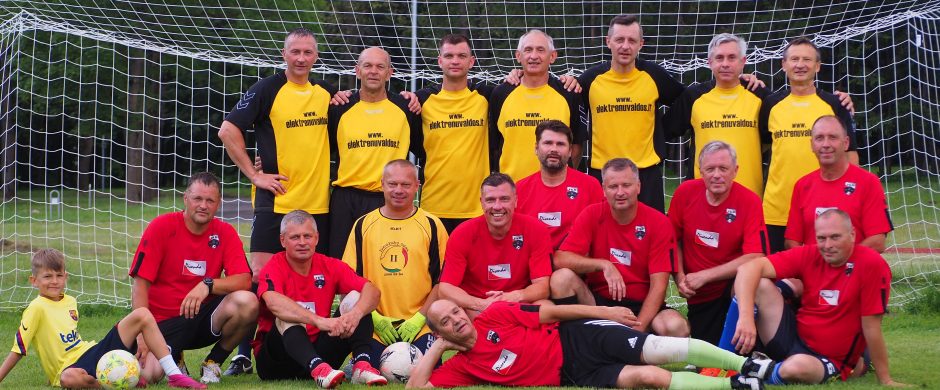 Veteranų futbolo varžybos, skirtos Elektrėnų miesto 60-čiui paminėti