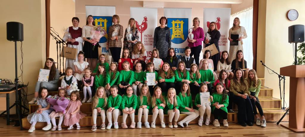 Pavasarį kviečia „Vieversija“