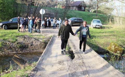Apie tiltelį, verčiantį nusižengti taisyklėms