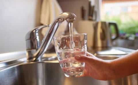Nuo lapkričio 1 d. keičiasi bendrovės tiekiamo geriamojo vandens su nuotekų tvarkymu ir  geriamojo vandens apskaitos prietaisų priežiūros kainos