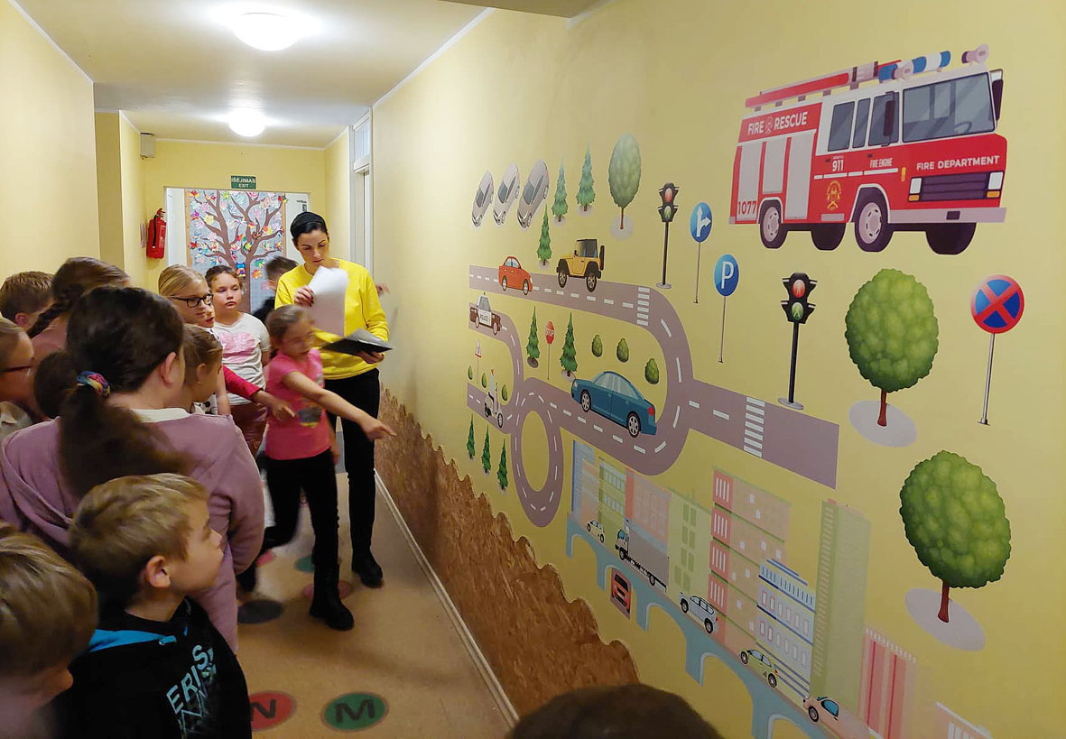 Projektas „Kiemo ir vidaus žaidimų erdvė“