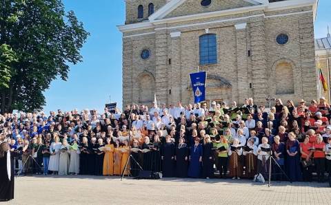 Penkioliktą kartą nuskambėjo chorų festivalis „Mūsų dainose“