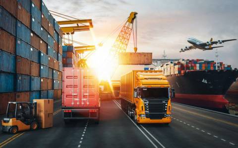 Kaip optimizuoti krovinių gebenimo logistiką?