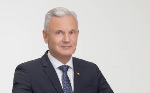 „Kas svarbiau mūsų kraštui – pigūs pašto kaštai ar laikraščių prenumerata?“