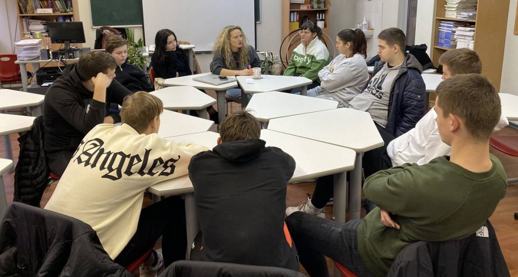 Įgyvendintas projektas „Jaunimo klubas  įveik – veik – eik“ III