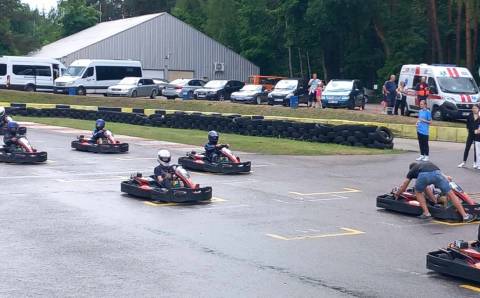 Liūtis nenuplovė kartingų turnyre dalyvavusių vaikų džiaugsmo