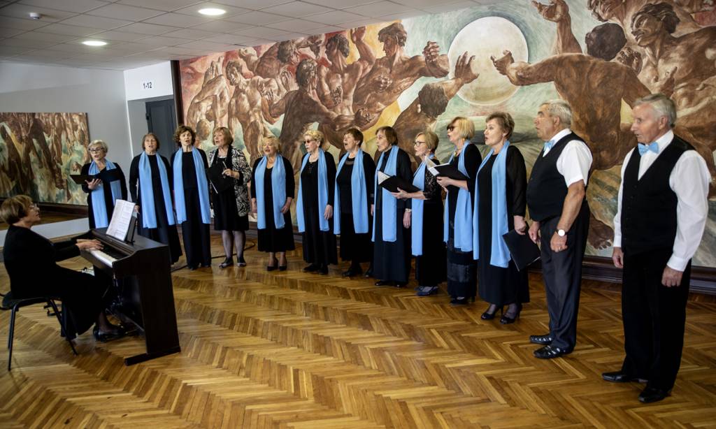 Su daina per gyvenimą