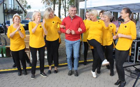 Sveiki pabudę prie  naujos valdžios