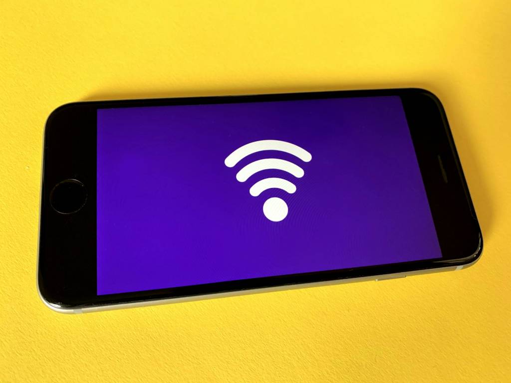 Atsakome, kiek normalu yra mokėti už televiziją arba internetą