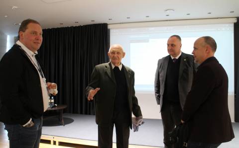 Energetikų veteranų susitikimas: prisiminimai, aktualijos ir ateities vizija