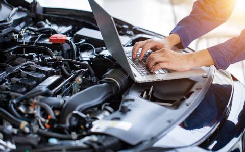Automobilio elektronikos remontas: kada kreiptis į specialistus?