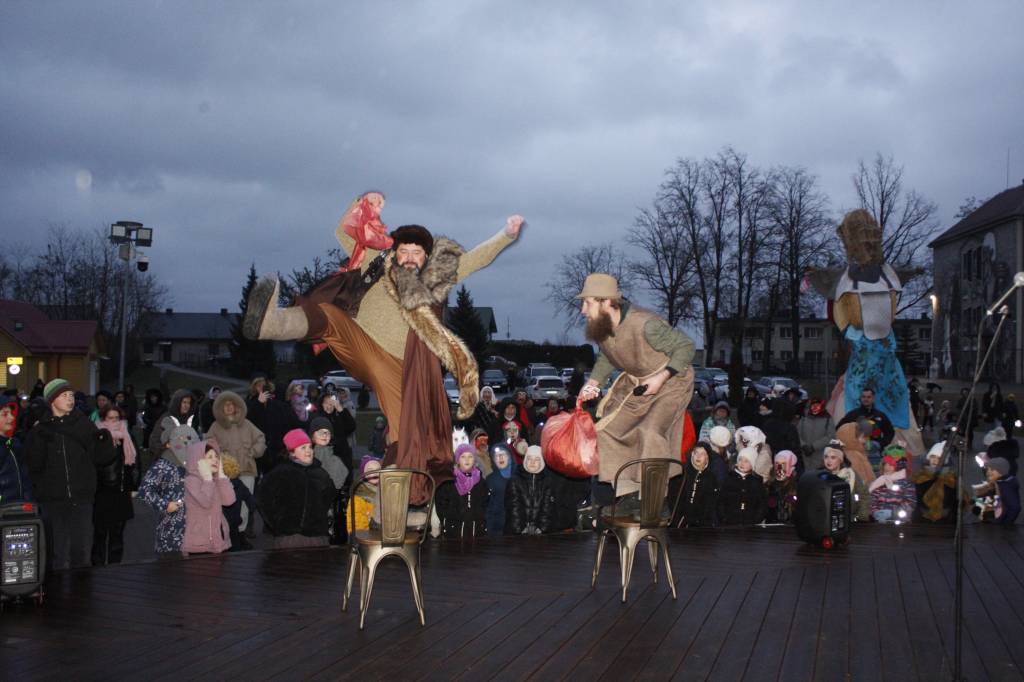 Užgavėnių dūksmas Vievyje