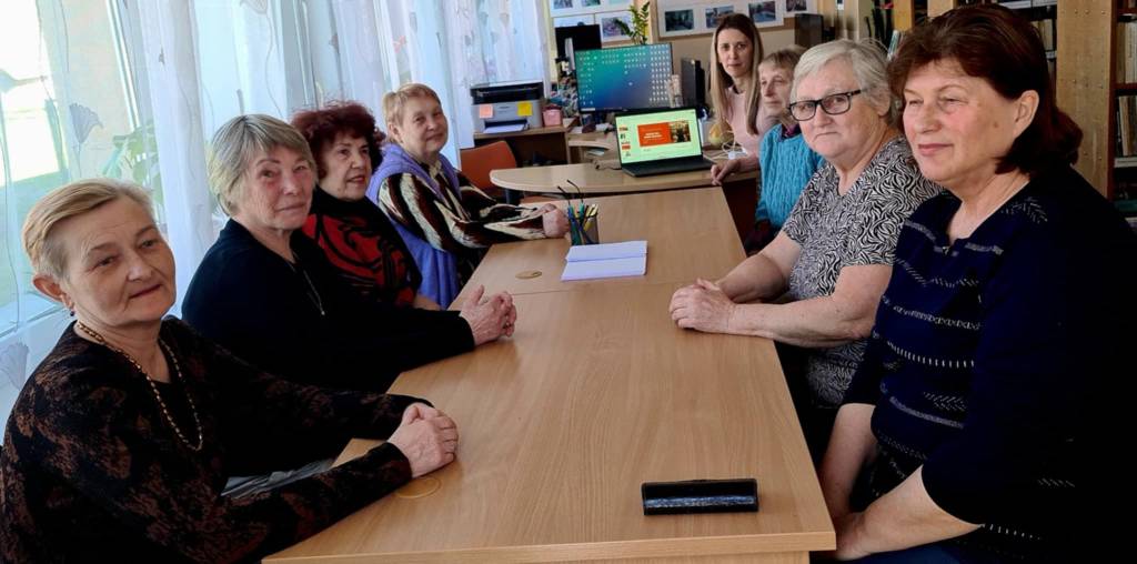 Pylimų bibliotekoje:mokymai vyresnio amžiaus žmonėms