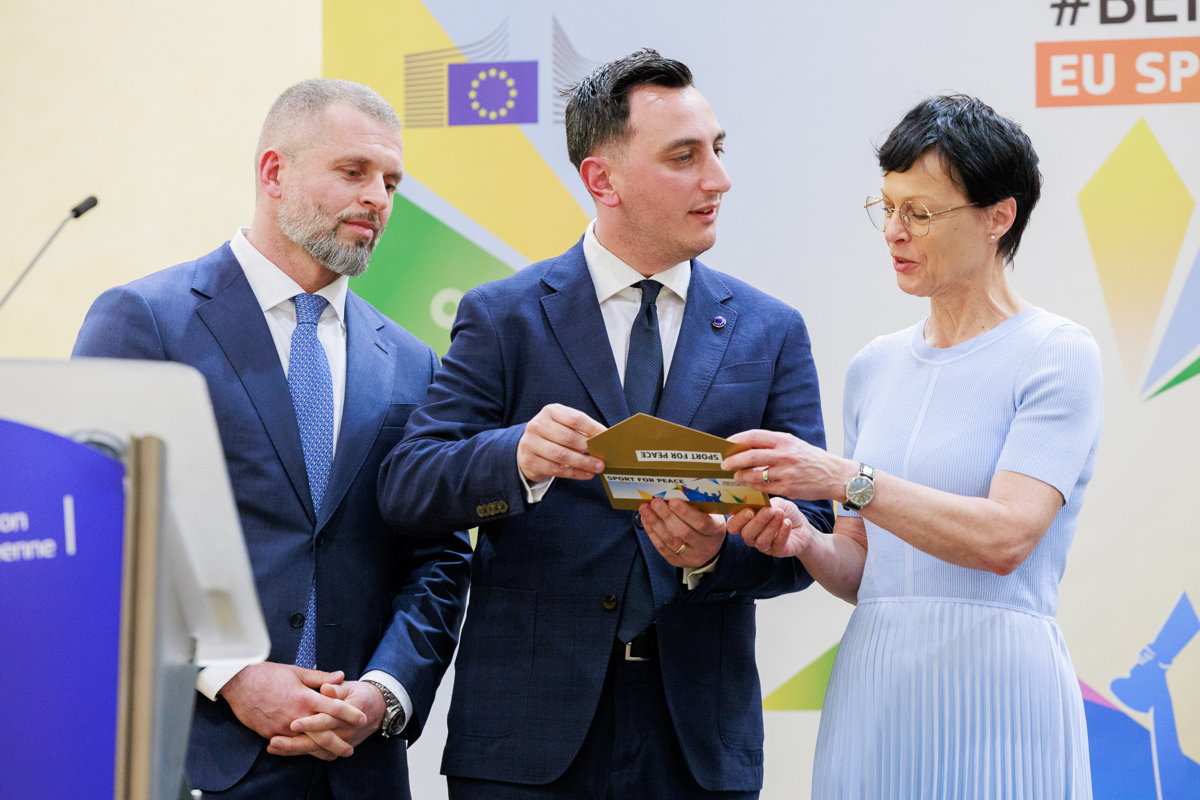 Lietuvių projektas „Fate of a Sport“ laimėjo #BeInclusive Sporto už taiką apdovanojimą Briuselyje