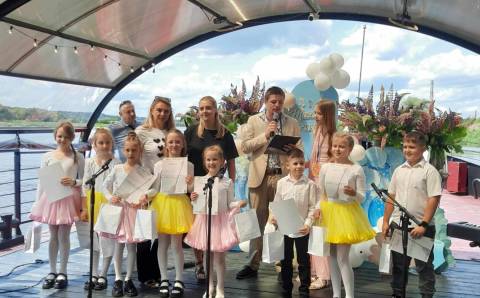 Vaikų ir jaunimo festivalis „Muzikos srovėje“ 