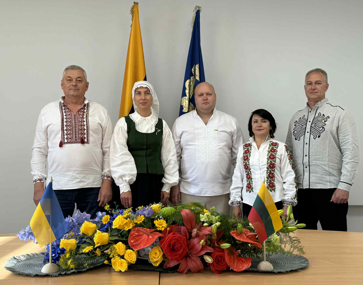 Vievio seniūnija pasirašė bendradarbiavimo sutartį su Čyhyryno savivaldybe iš Ukrainos