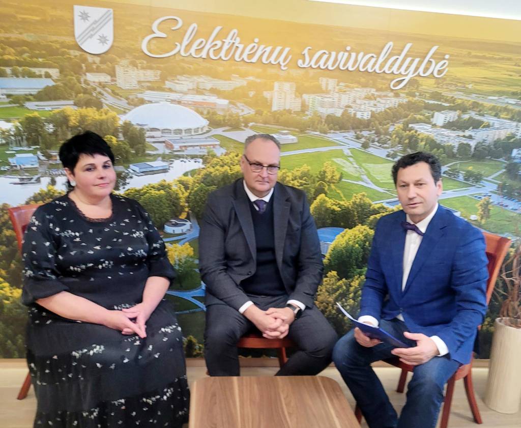 Spalio 10-oji – Savivaldos diena. Savivaldos diena – profesinė savivaldybės darbuotojų diena