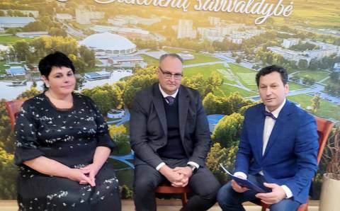 Spalio 10-oji – Savivaldos diena. Savivaldos diena – profesinė savivaldybės darbuotojų diena