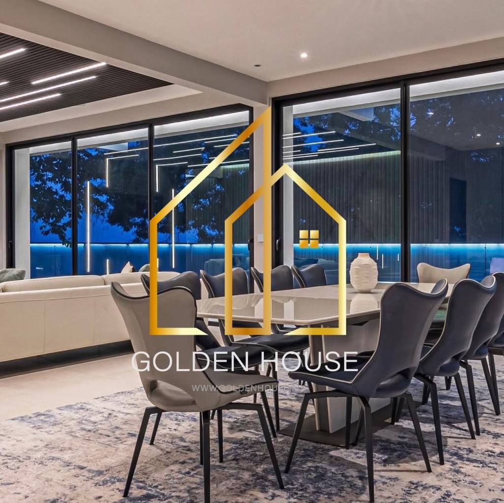GOLDEN HOUSE kilęs iš Elektrėnų miesto